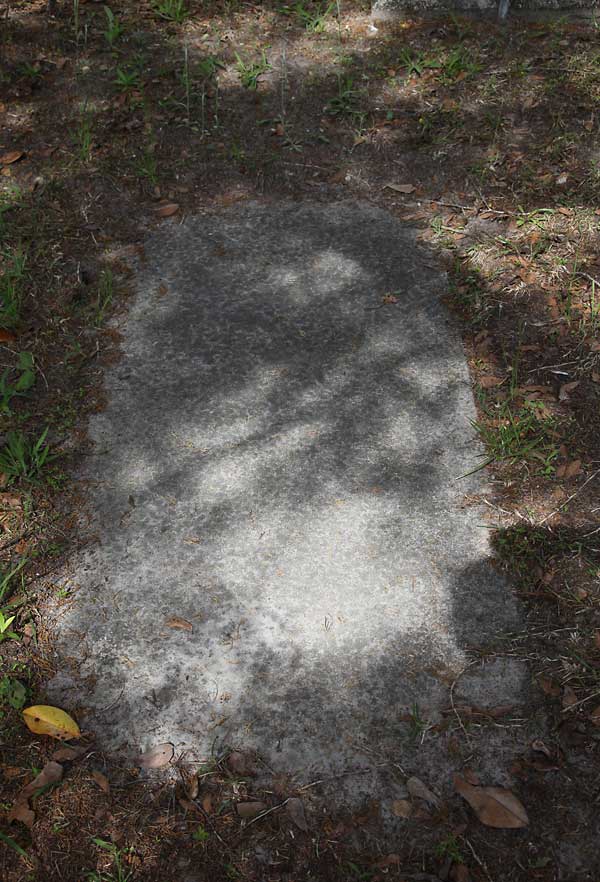  Unknown Gravestone Photo