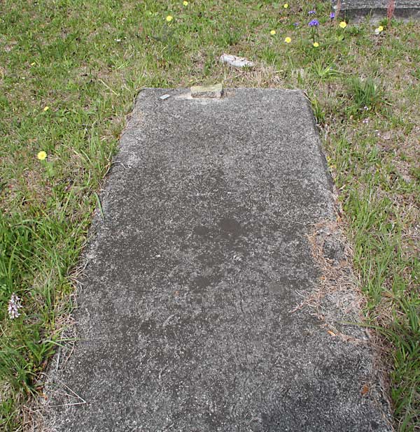  Unknown Gravestone Photo