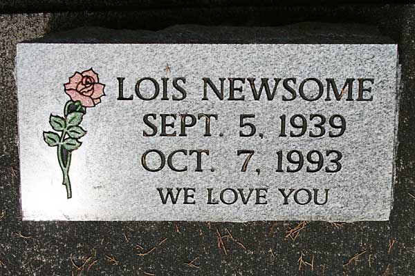 Lois Newsome Gravestone Photo
