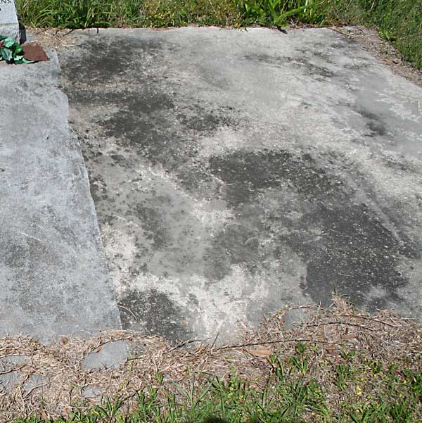  Unknown Gravestone Photo